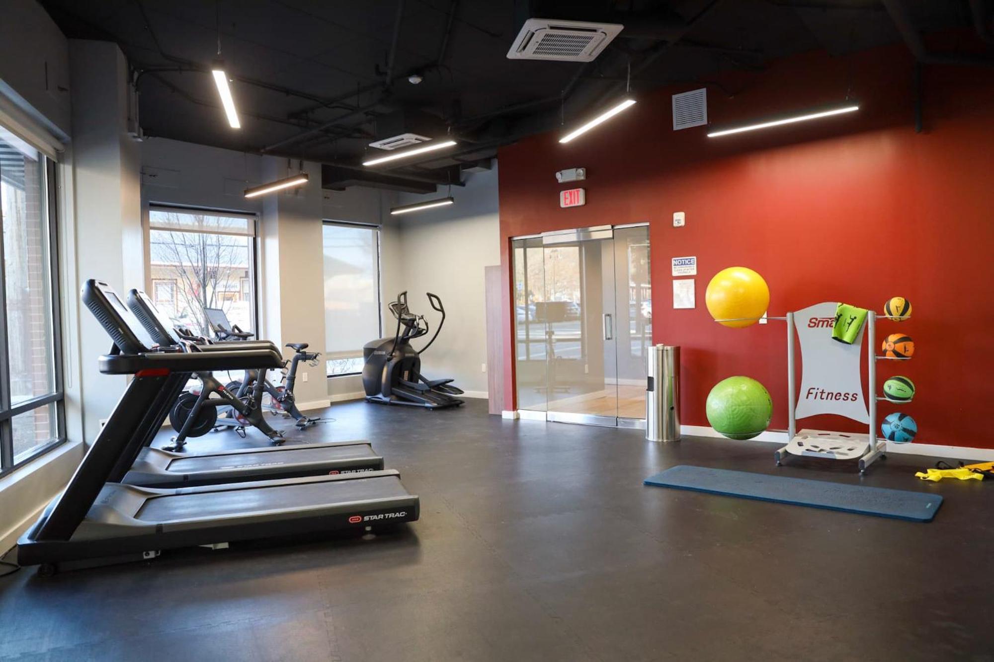 Luxury Apartment With Gym, Steps From Commuter Rail #4011 Reading Exterior foto